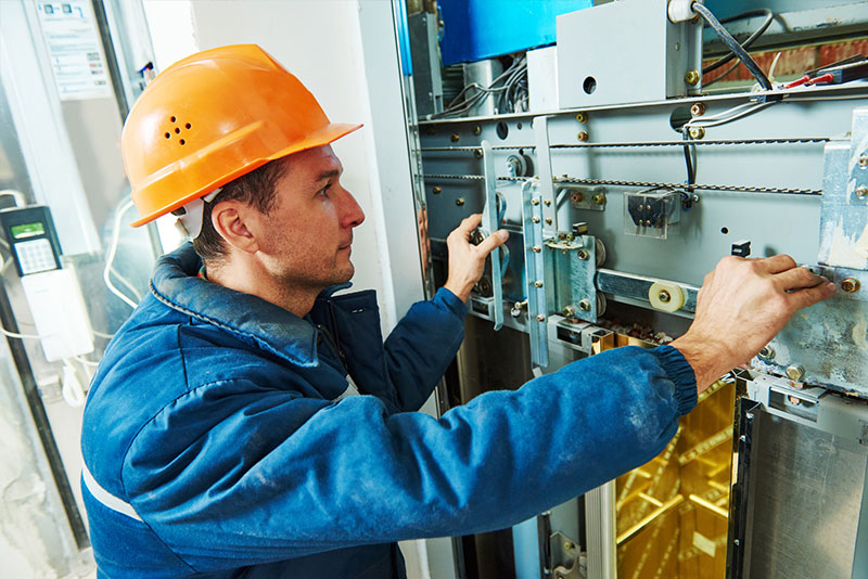 Bayraklı Asansör Bakımı